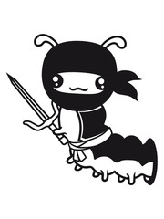 wand loch ninja japan krieger kämpfer schwert heimlich schleichen versteckt verkleidung halloween klein baby kind wurm krabbeln schnecke kriechen raupe schlange süß niedlich comic cartoon