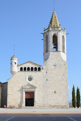Fototapeta na wymiar Iglesia parroquial de San Cugat en Fornells de La Selva, Gironés, Cataluña, España