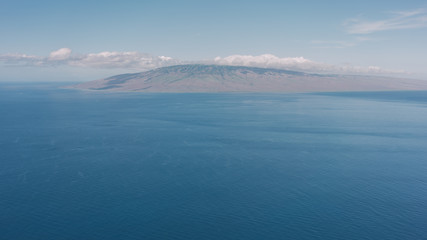 Naklejka na ściany i meble Ocean Opens Wide to Maui, Hawaii Island