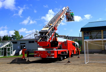 Ladder truck of emergency drills