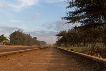 Stillgelegte Eisenbahnlinie in der Nähe von Moschi - Tansania
