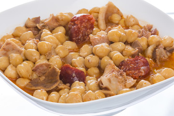 Stew of chickpeas with meat