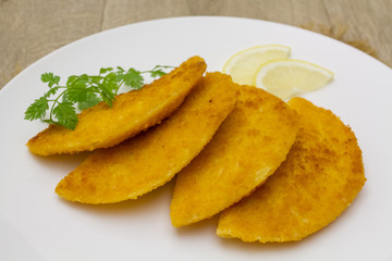 pané au fromage