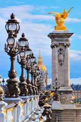 Fototapeta premium Pont Alexandre 3 et hôtel des Invalides, Paris