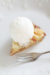 Pie with ice cream ball