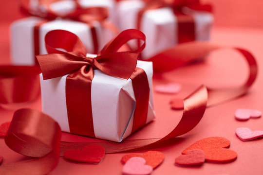 presents for Valentine day