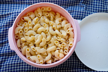 Macaroni pasta
