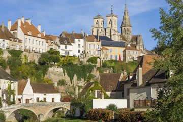 Obraz premium Semur-en-Auxois Bourgogne France