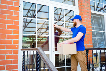 Delivery man delivering boxes