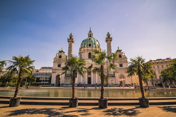 Karlsplatz in der Wiener Innenstadt, Österreich