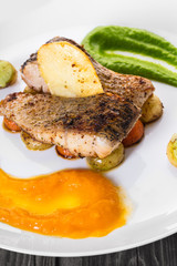 fried fish with vegetables
