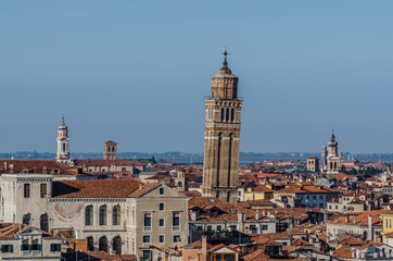 Fototapeta premium schiefer turm in venedig