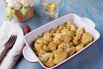 roasted cauliflower with breadcrumbs and cheese