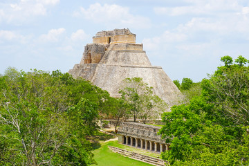 Fototapeta na wymiar Mayan Pyramids in Uxmal, Mexico