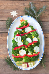 Tannenbaum aus Gemüse