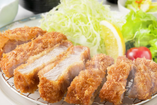 豚肉料理　とんかつ