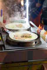 Frying flatbread with filling