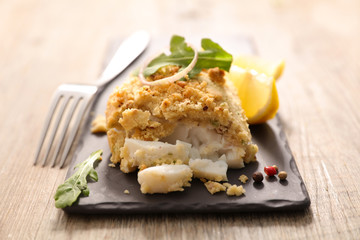 baked fish fillet with crust