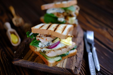 sandwich hamburger cheeseburger