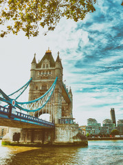 Obraz premium The Tower Bridge on a overcast day, London