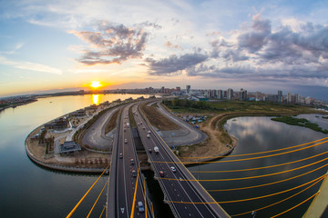 Fototapeta premium Sunset over the bridge in Kazan
