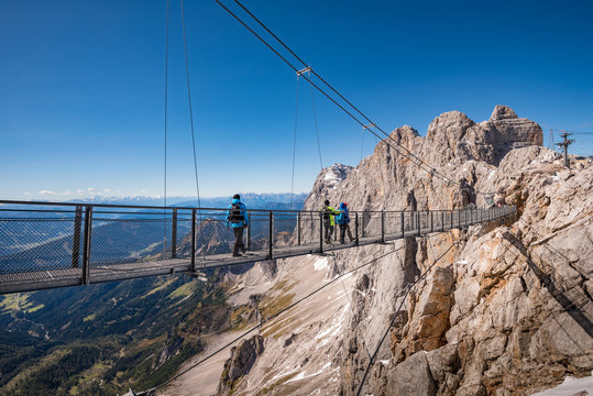 Dachstein H&auml;ngebr&uuml;cke in &Ouml;sterreich