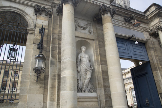 Statue on City Hall Facade; Bordeaux