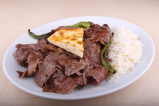pilavlı et d&ouml;ner