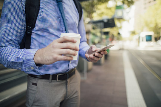 Commuting With Coffee And A Smartphone