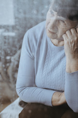 Elderly woman with migraine