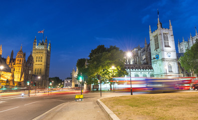 Fototapeta na wymiar Westminster Palace and Abbey Precincts Park at night, London