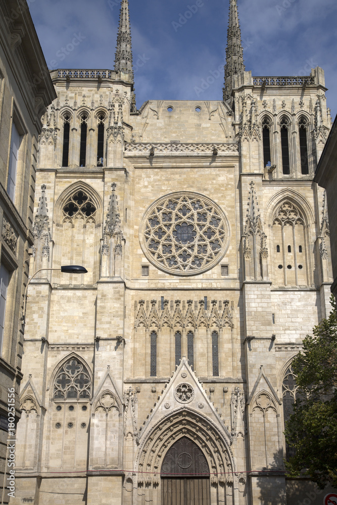 Wall mural cathedral church facade, bordeaux