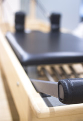 Reformer pilates studio machine
