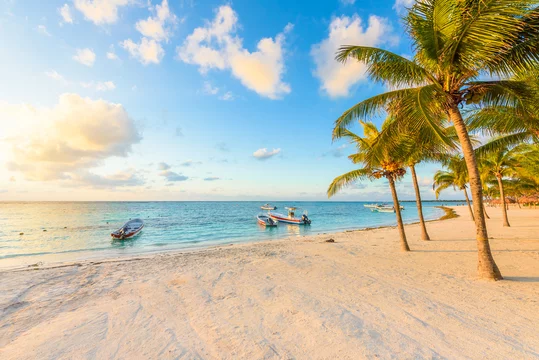Plage de Cancún - Adobe Stock