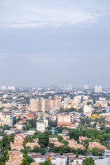 Obraz premium Sky view of city buildings with blue sky at Bangkok Thailand 