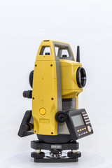 Геодезический тахеометр 