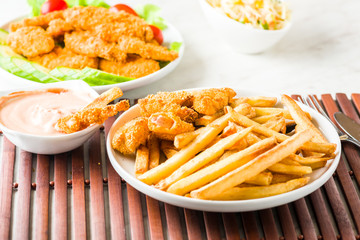 chicken nuggets with fries