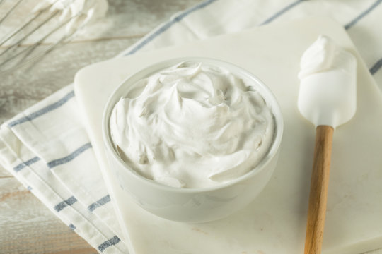 Sweet Homemade Vanilla Whipped Cream