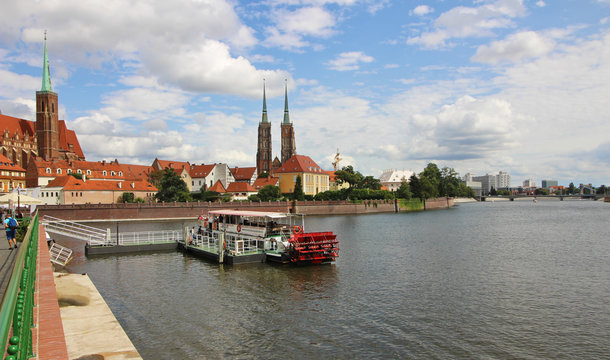Río Oder en Wroclaw, Polonia