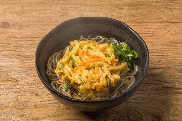 天ぷらそば Tenpurasoba (New Year's Eve buckwheat noodle