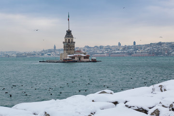 Fototapeta premium winter, girl's tower - Istanbul