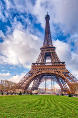 Fototapeta na wymiar The Eiffel Tower from Champs de Mars in winter - France
