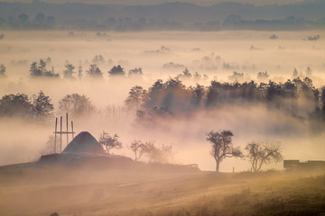 Fototapeta premium misty autumn morning over the valley