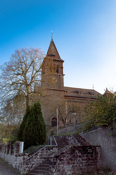 Kirche in N&uuml;nschweiler