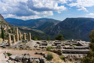 Fototapeta na wymiar Temple of Apollo in Delphi Greece