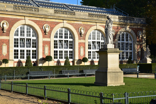 Orangerie au jardin du Luxembourg à Paris, France