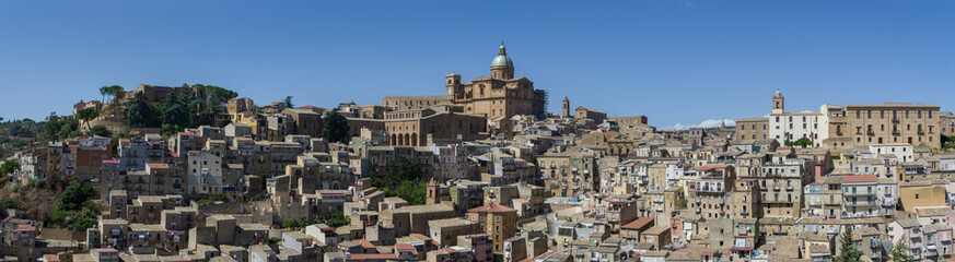 Fototapeta na wymiar Panoramic view of smal town Piazza Armerina in Sicily, Italy