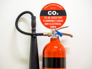 CO2 fire extinguisher and sign