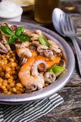 Seafood with shallow paste