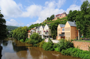 Fototapeta na wymiar Cityscape of Bad Kreuznach with its historical houses and vineyards